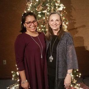 Meet your Posher, Lisa